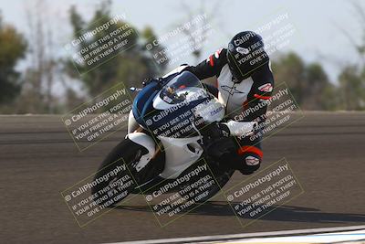 media/Nov-02-2025-Lets Ride (Sun) [[f7a3caa734]]/C Group/1140am (Turn 2 Inside)/